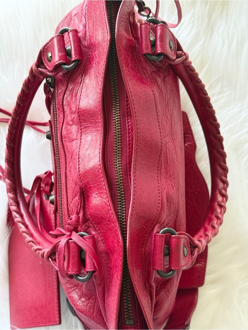 BALENCIAGA CITY BAG FIRST BAG CHERRY RED CHEVRE LEATHER 2008 VINTAGE W/ mirror - Picture 4 of 10